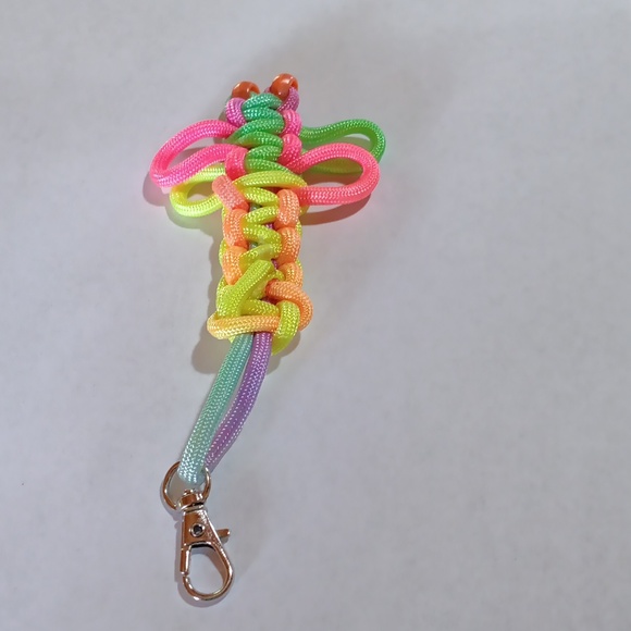 Colorful Dragonfly Keychain - Picture 4 of 4